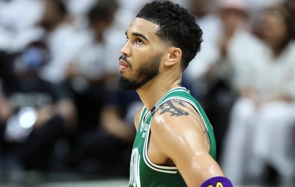 爱游戏体育官方入口-塔图姆在IG比赛中比赛局势复杂，持续失利引发热议！引发球迷热议-爱游戏体育官方入口